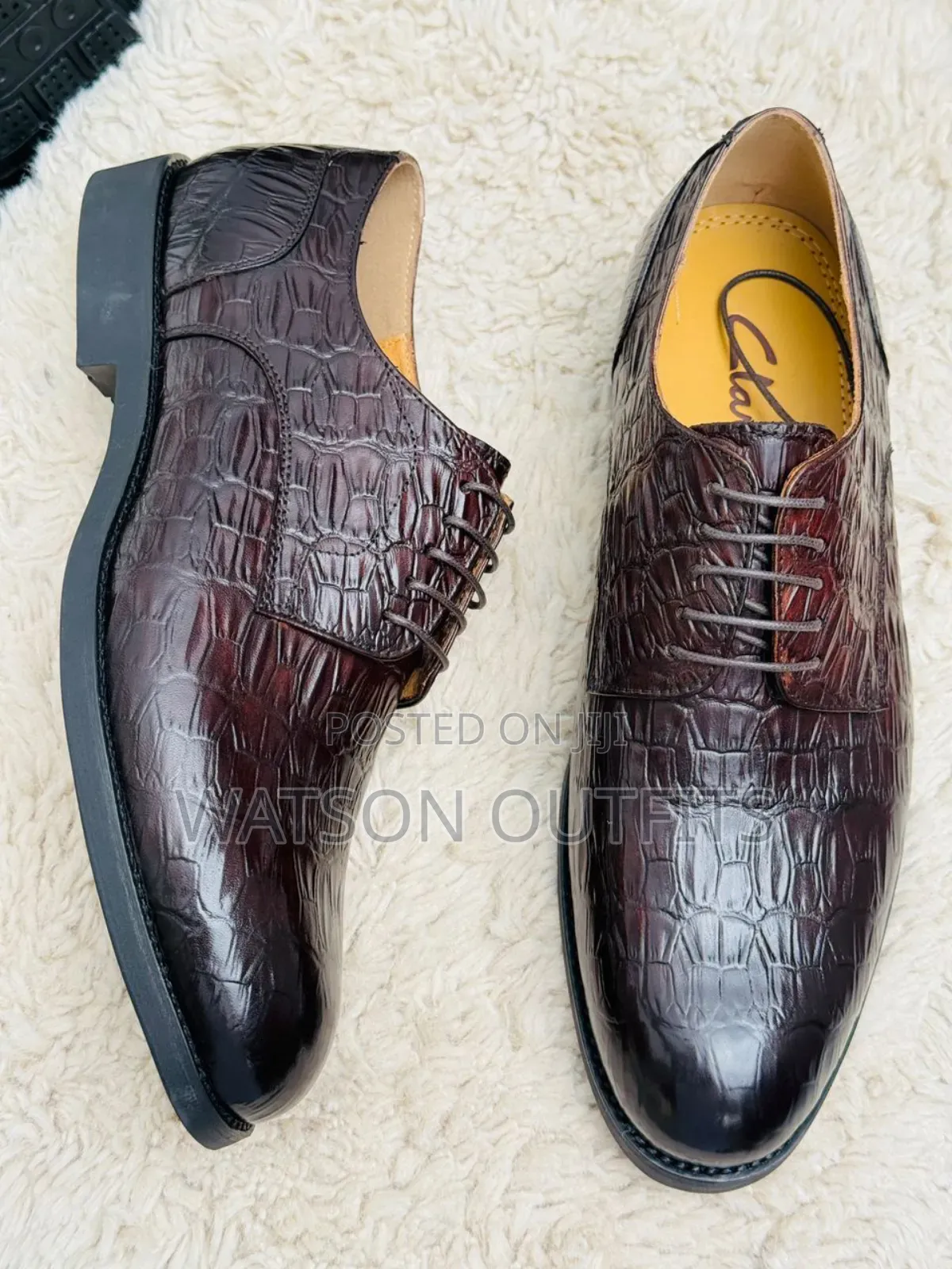 Men's Shoes Very Very Smart and Classic