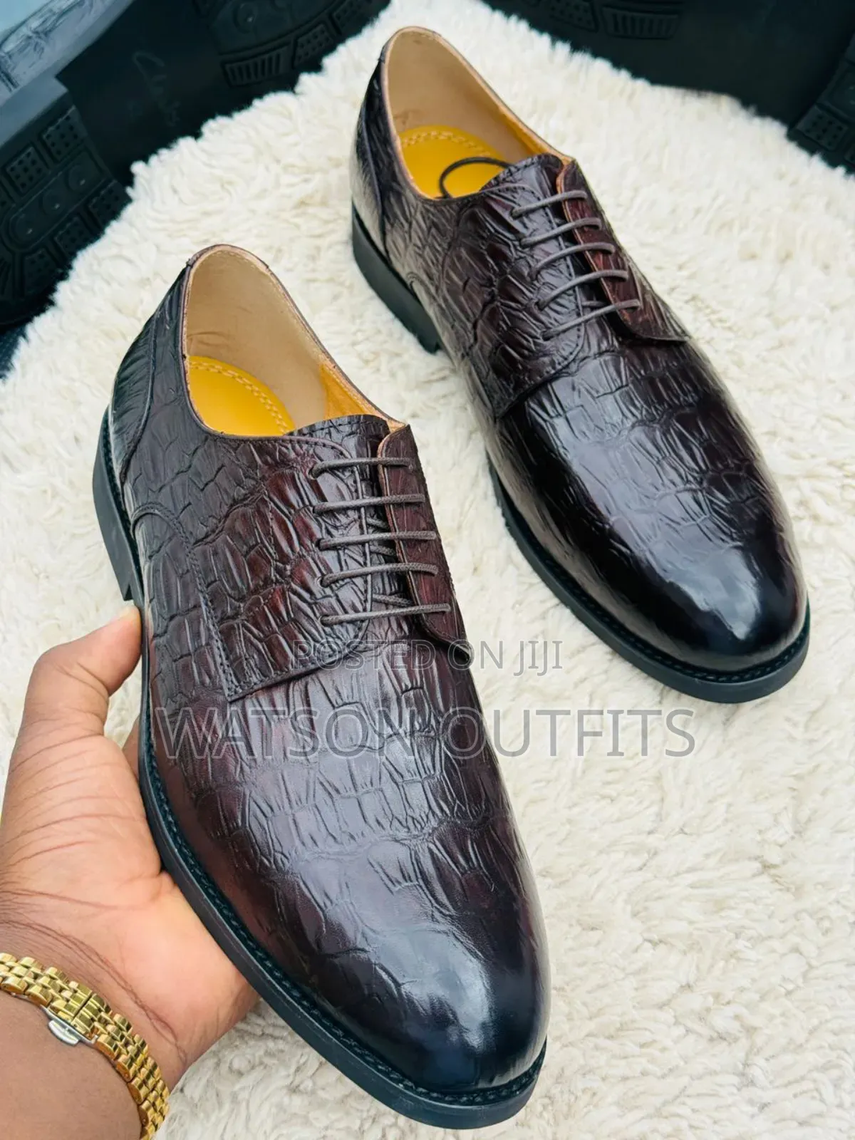 Men's Shoes Very Very Smart and Classic