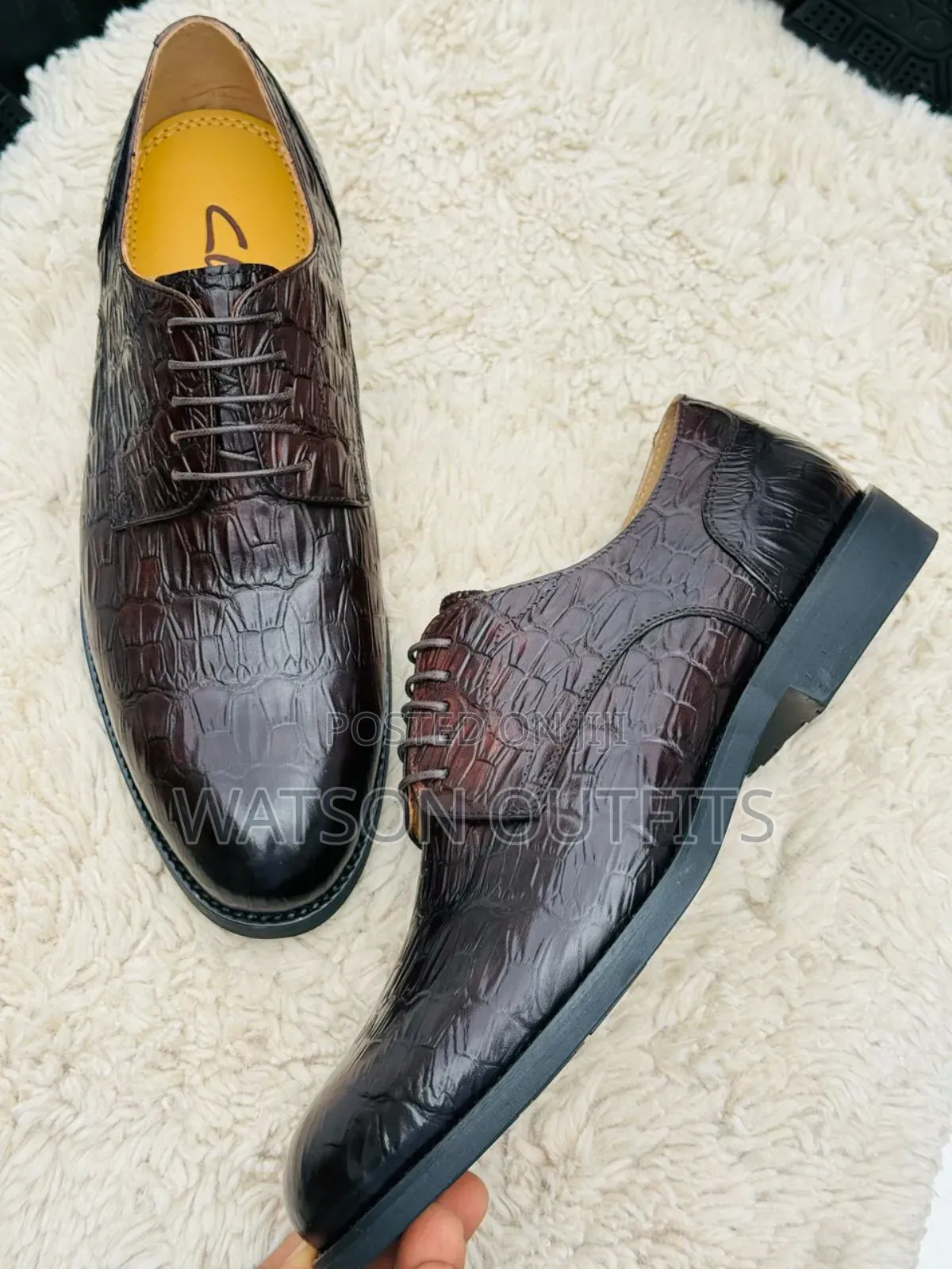 Men's Shoes Very Very Smart and Classic