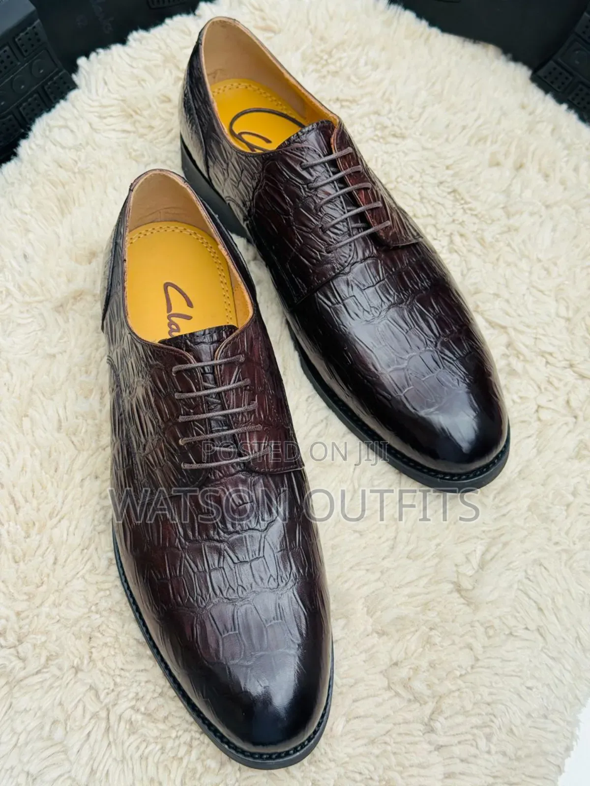 Men's Shoes Very Very Smart and Classic