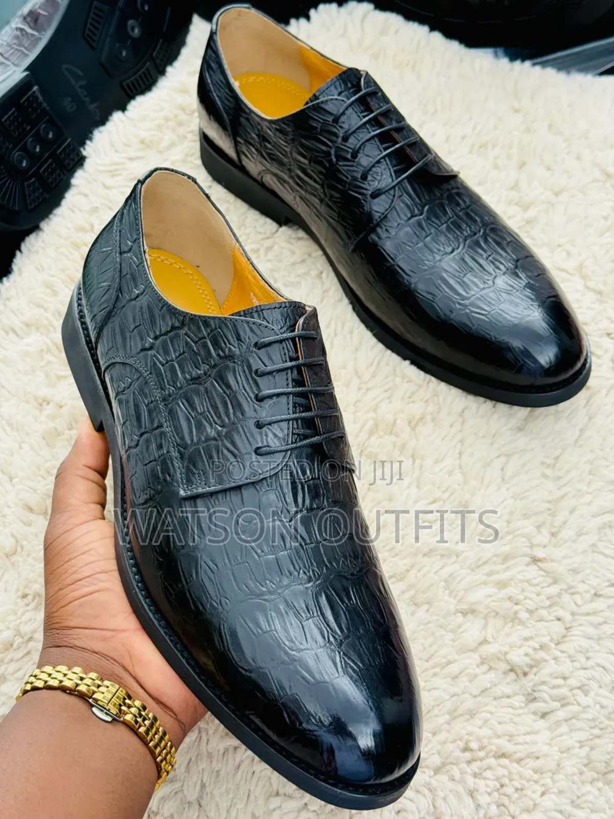 Men's Shoes Very Very Smart and Classic