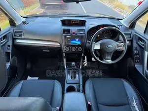 Subaru Forester 2.0XT Premium 4dr SUV AWD (2.0L 4cyl Turbo CVT) 2014 Black