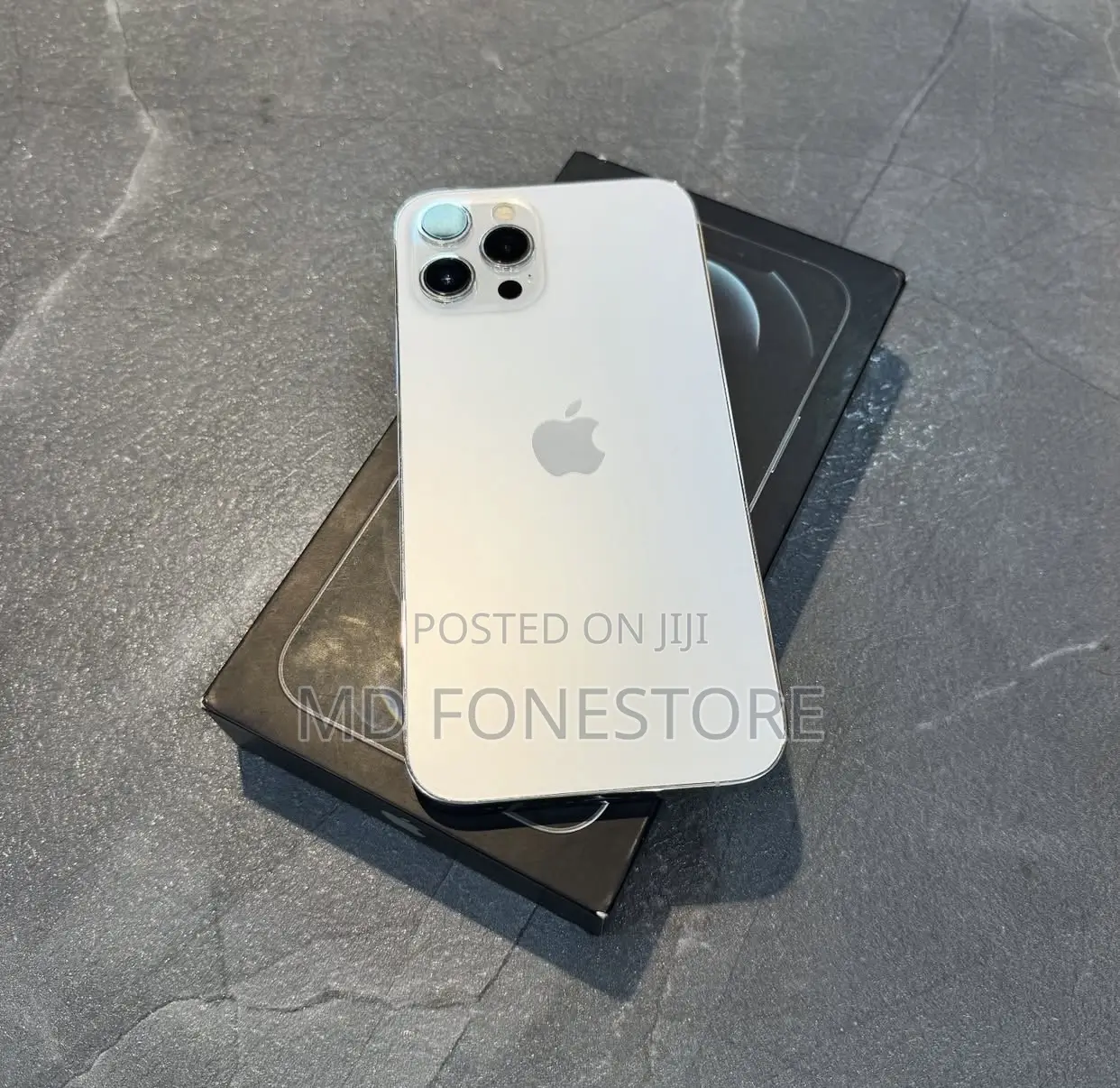 New Apple iPhone 12 Pro Max 128 GB Silver