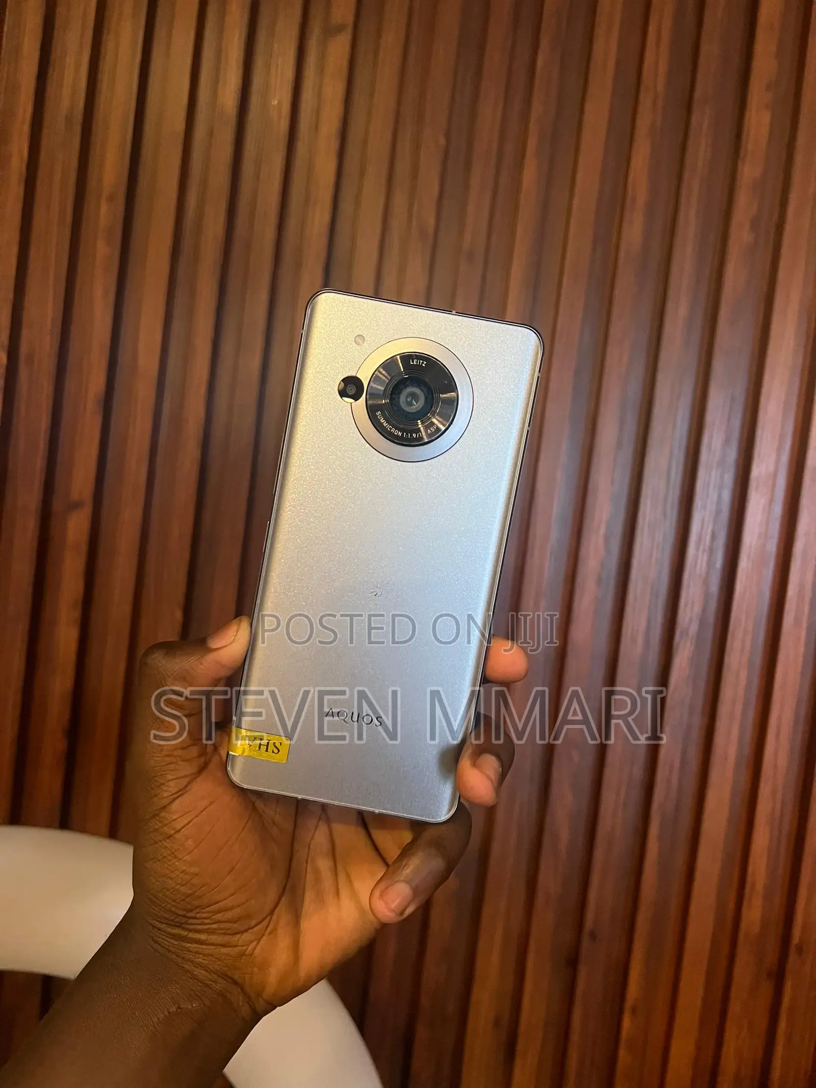 New Sharp Aquos R7 256 GB Silver