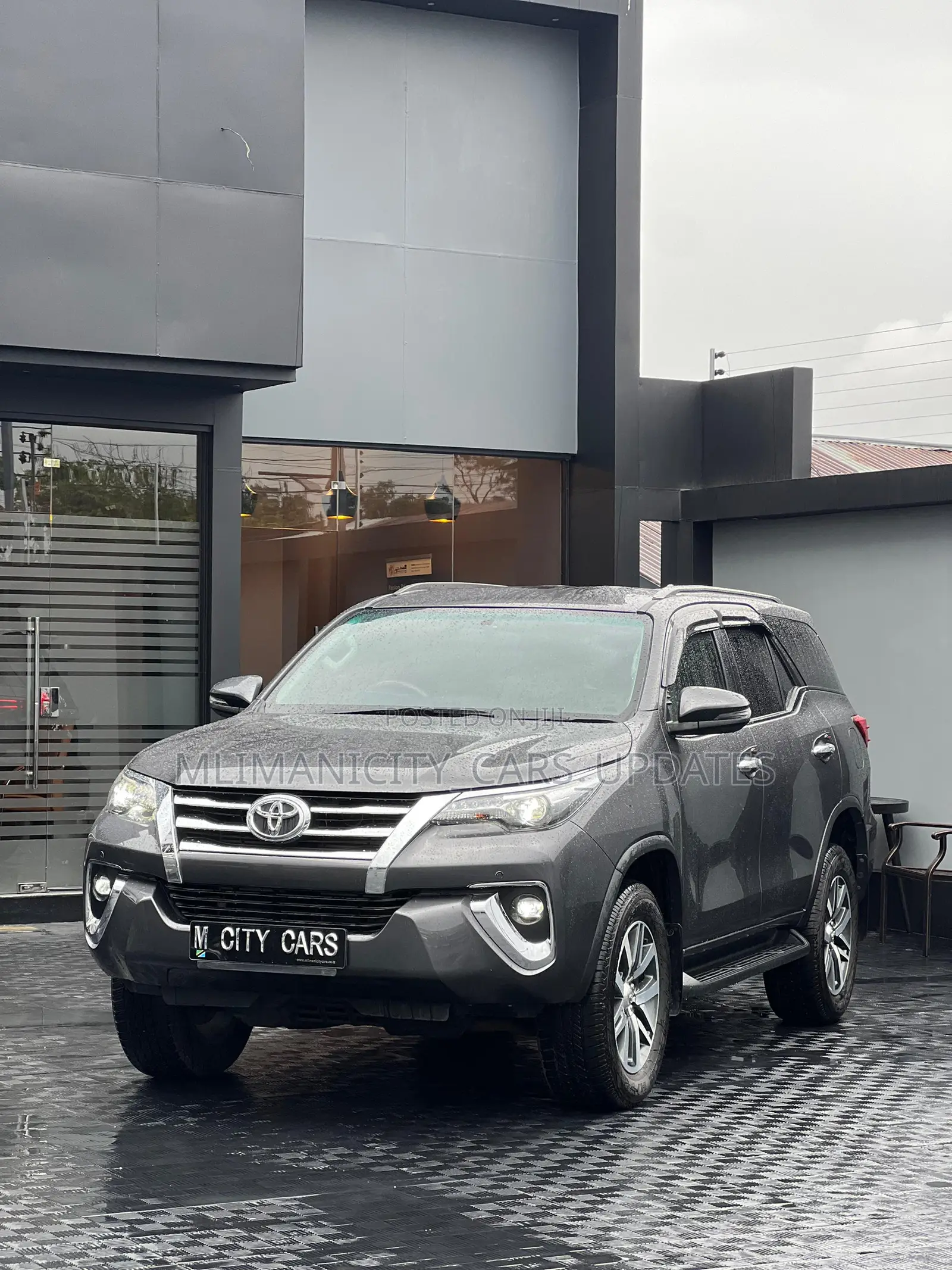 Toyota Fortuner 2020 Gray