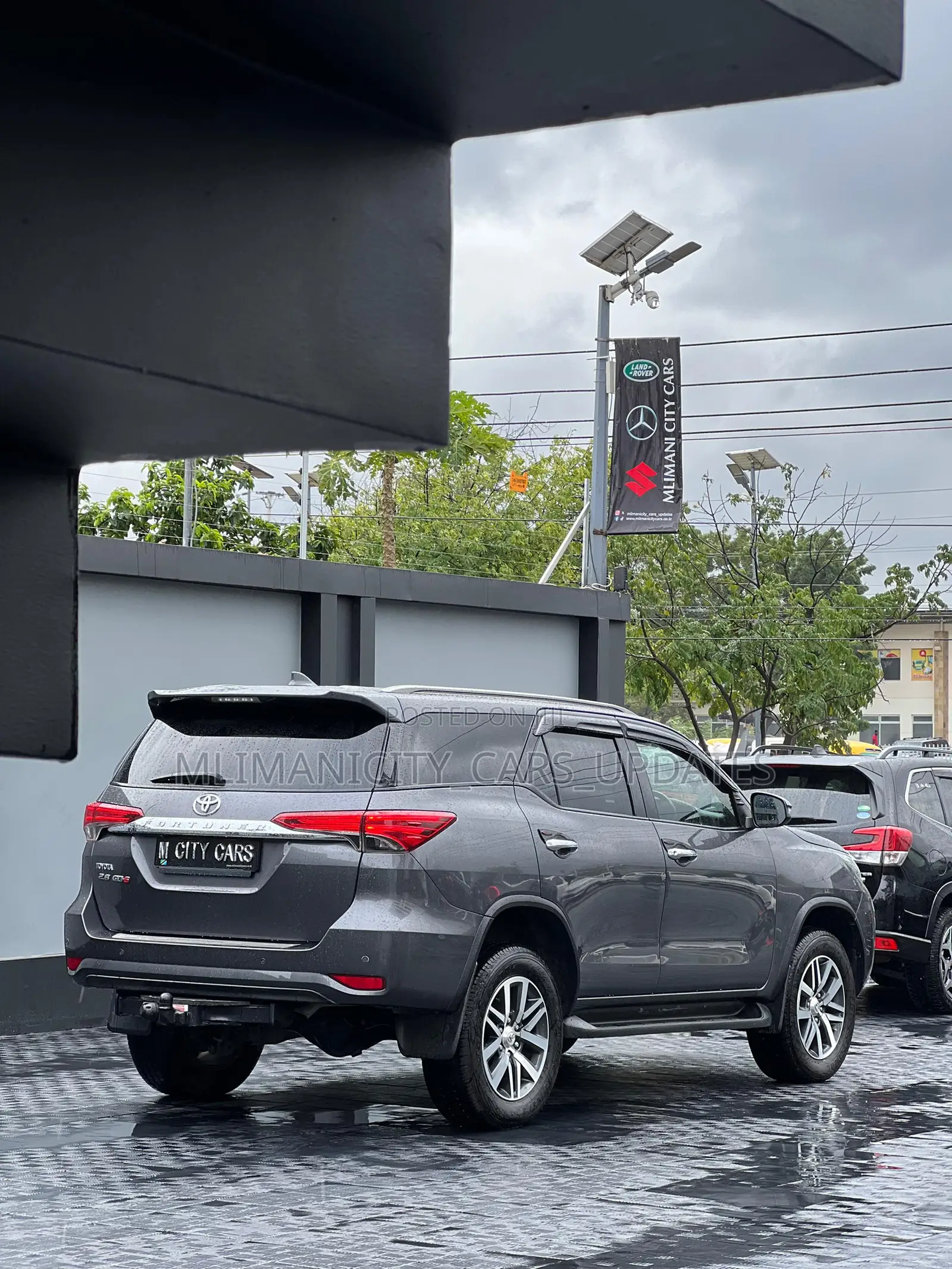 Toyota Fortuner 2020 Gray