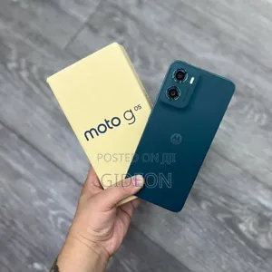 New Motorola Moto G05 128 GB Gray