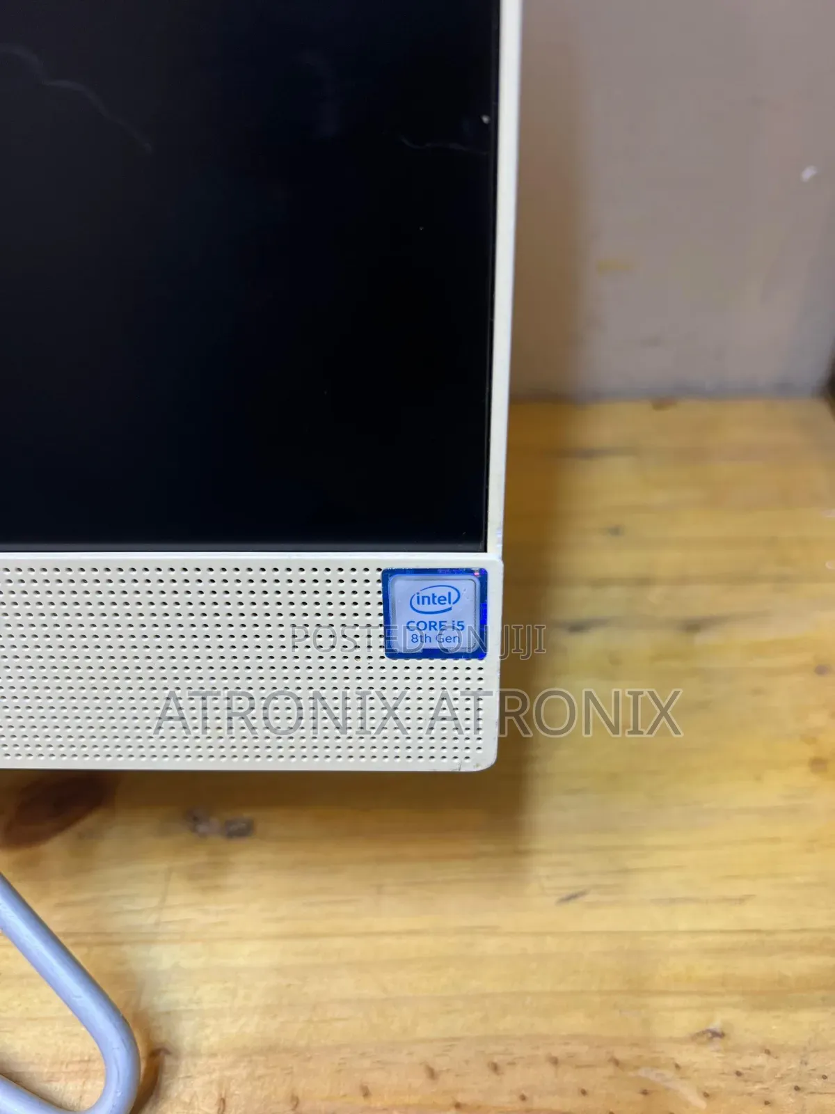 Desktop Computer HP 200 G4 22 All-in-One 8GB Intel Core I5 SSD 256GB