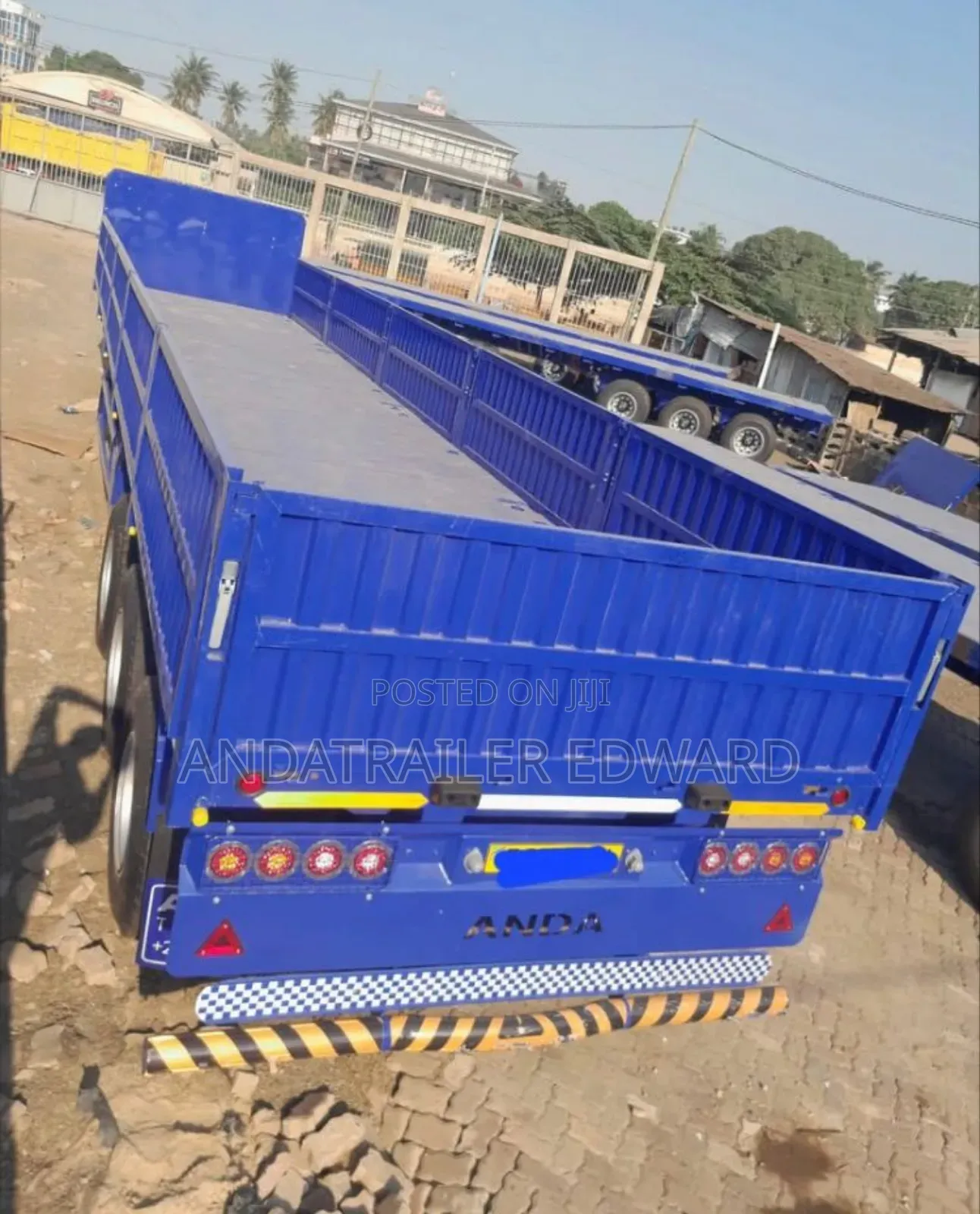 Side-Door Semi Trailer With Spring