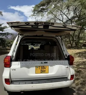 Toyota Land Cruiser 2015 Pearl