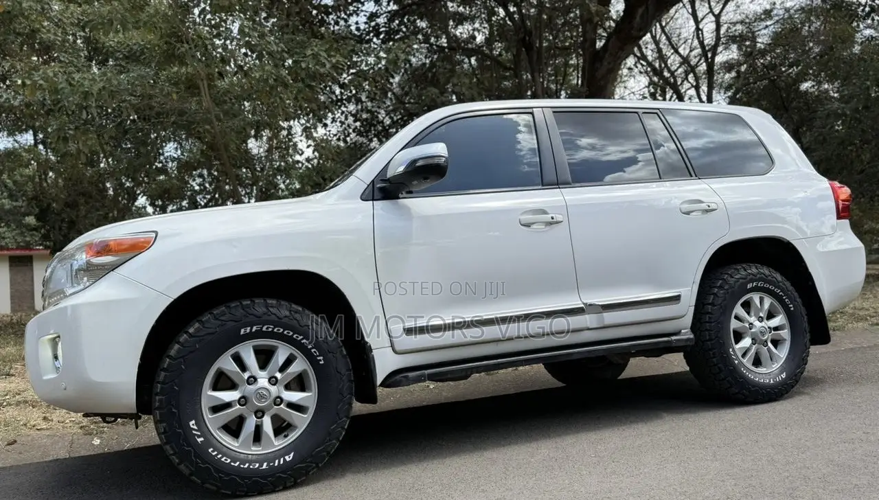 Toyota Land Cruiser 2015 Pearl