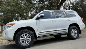 Toyota Land Cruiser 2015 Pearl