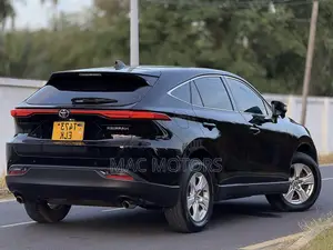 Toyota Harrier 2021 Black