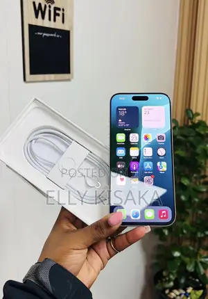 New Apple iPhone 16 Pro Max 256 GB White