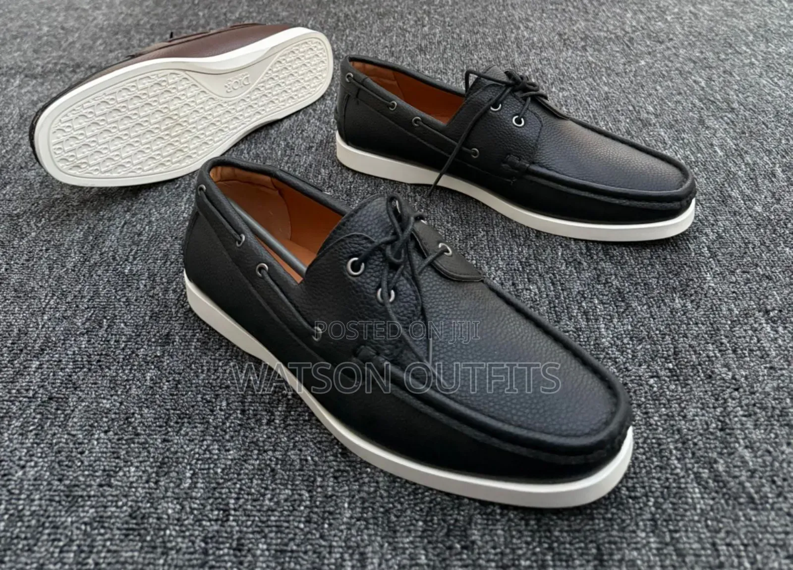 Men's Shoes Very Colourful and Smart