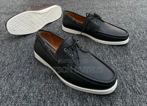 Men's Shoes Very Colourful and Smart