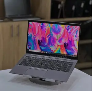 Laptop HP ZBook Firefly 14 G7 16GB Intel Core I5 SSD 256GB
