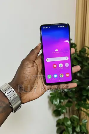Samsung Galaxy S10e 128 GB Black