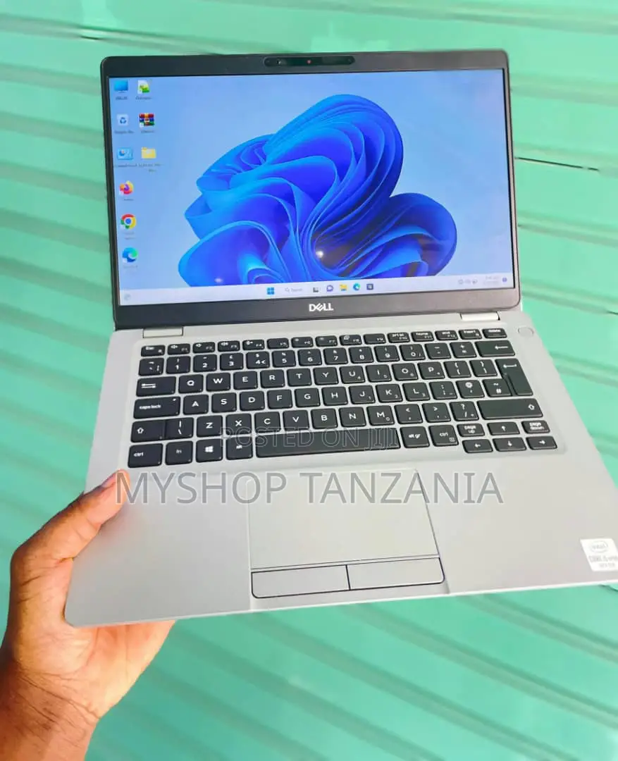 Laptop Dell Latitude 5310 16GB Intel Core I5 SSD 256GB