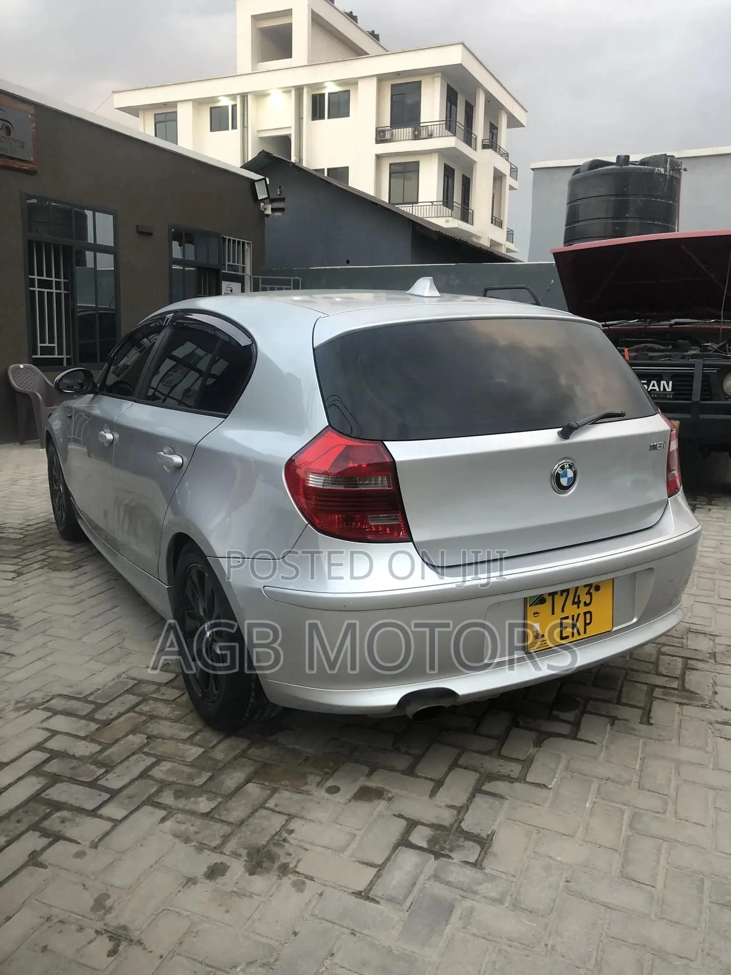 BMW 1 Series 2009 Silver