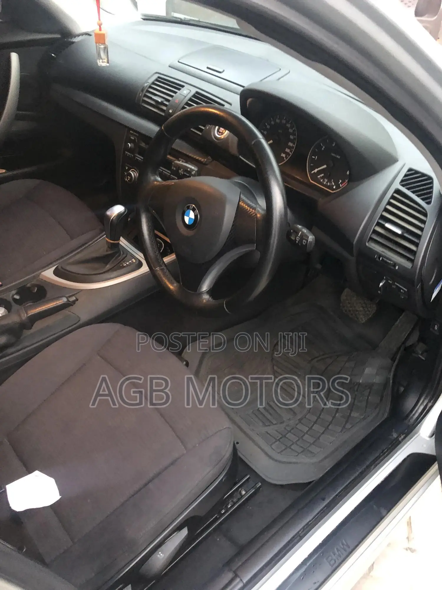 BMW 1 Series 2009 Silver