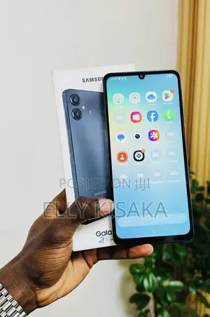 New Samsung Galaxy A06 64 GB Black