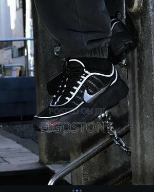 Nike Spiridon