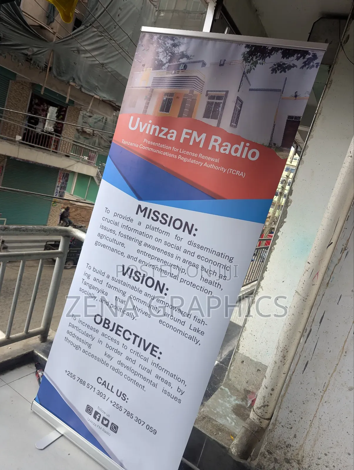 Roll-Up Banner