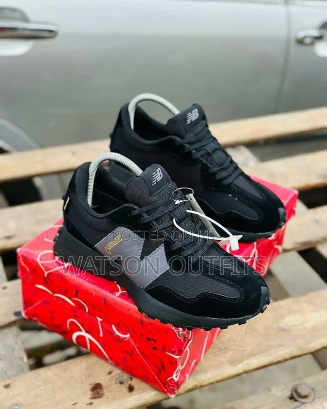 Men's Shoes or Sneakers or Raba Made to Fit Men's and Women's