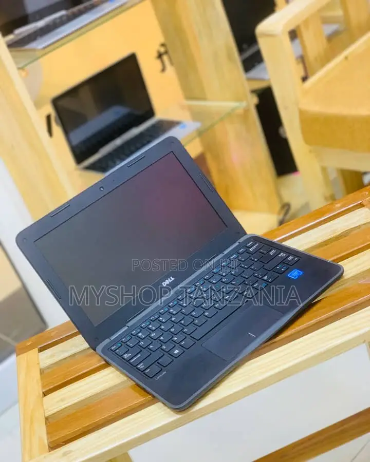 Laptop Dell Latitude 3180 4GB Intel SSD 128GB