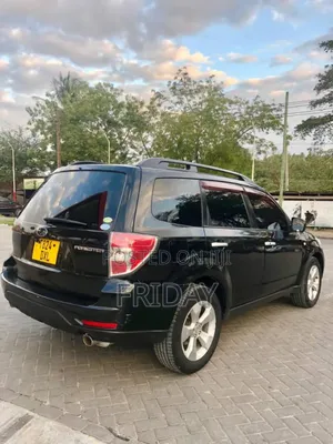 Subaru Forester 2011 Black