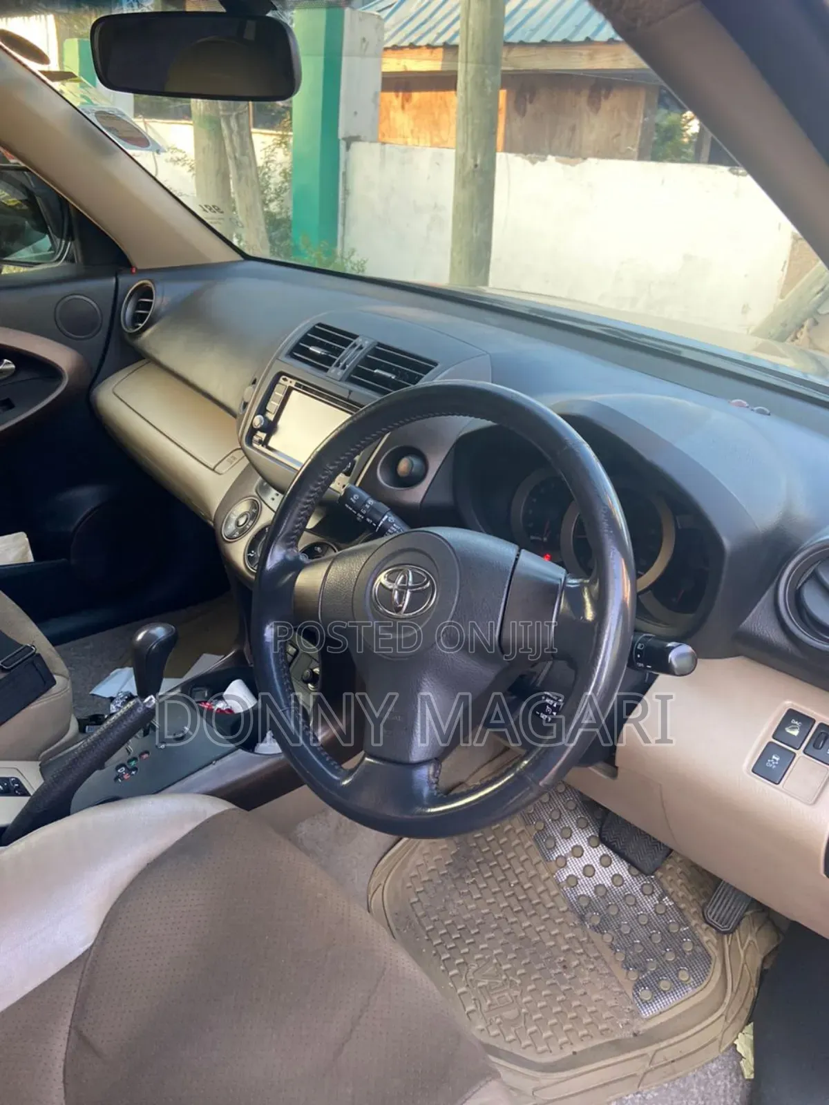 Toyota Vanguard 2009 Gray