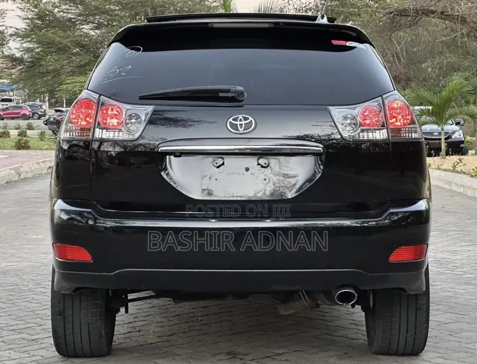 Toyota Harrier 2.4 2004 Black