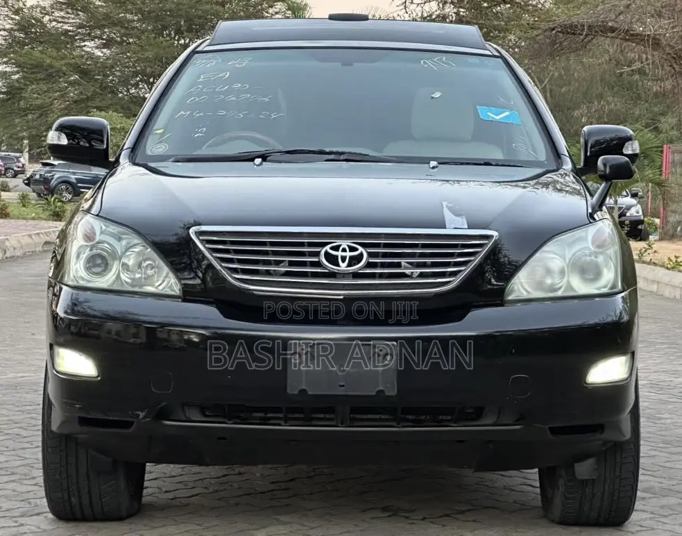 Toyota Harrier 2.4 2004 Black