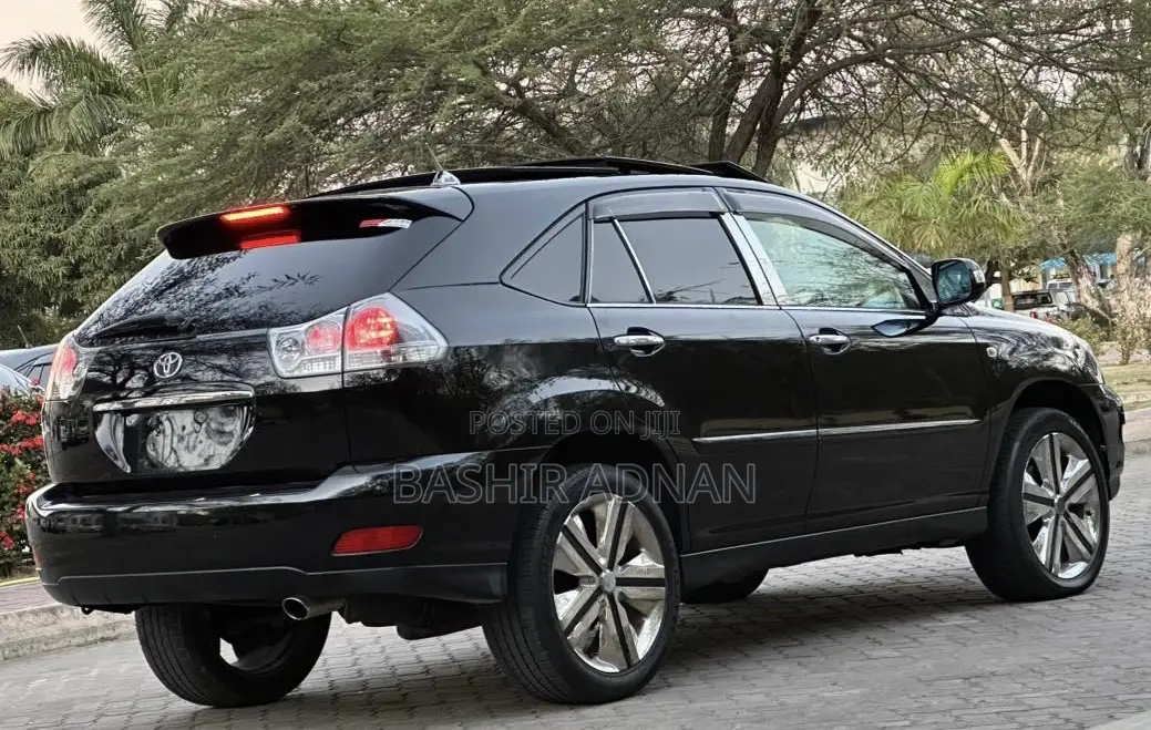 Toyota Harrier 2.4 2004 Black