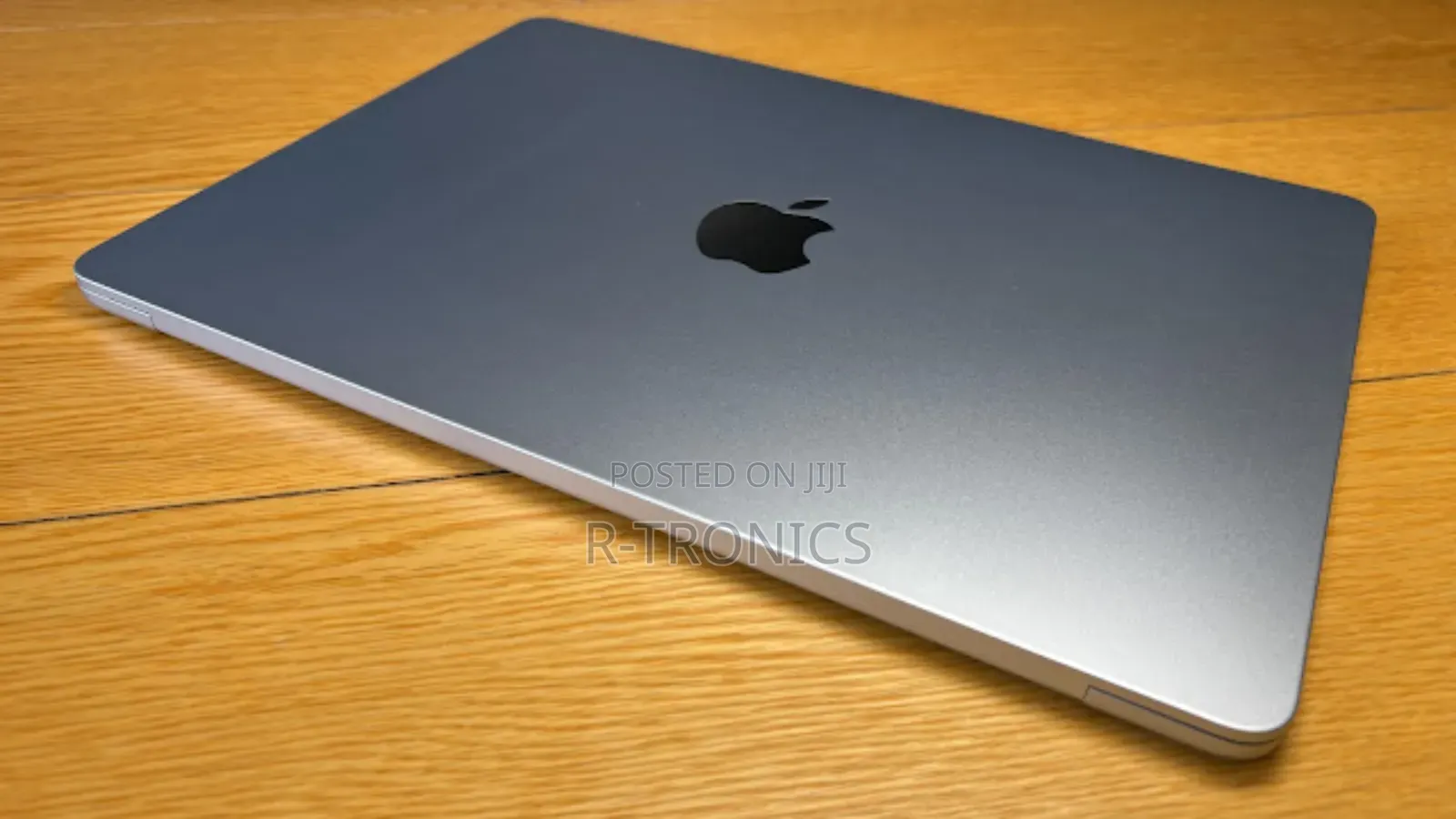 New Laptop Apple MacBook Air 2025 M4 13-Inch 16GB Apple M4 SSD 256GB