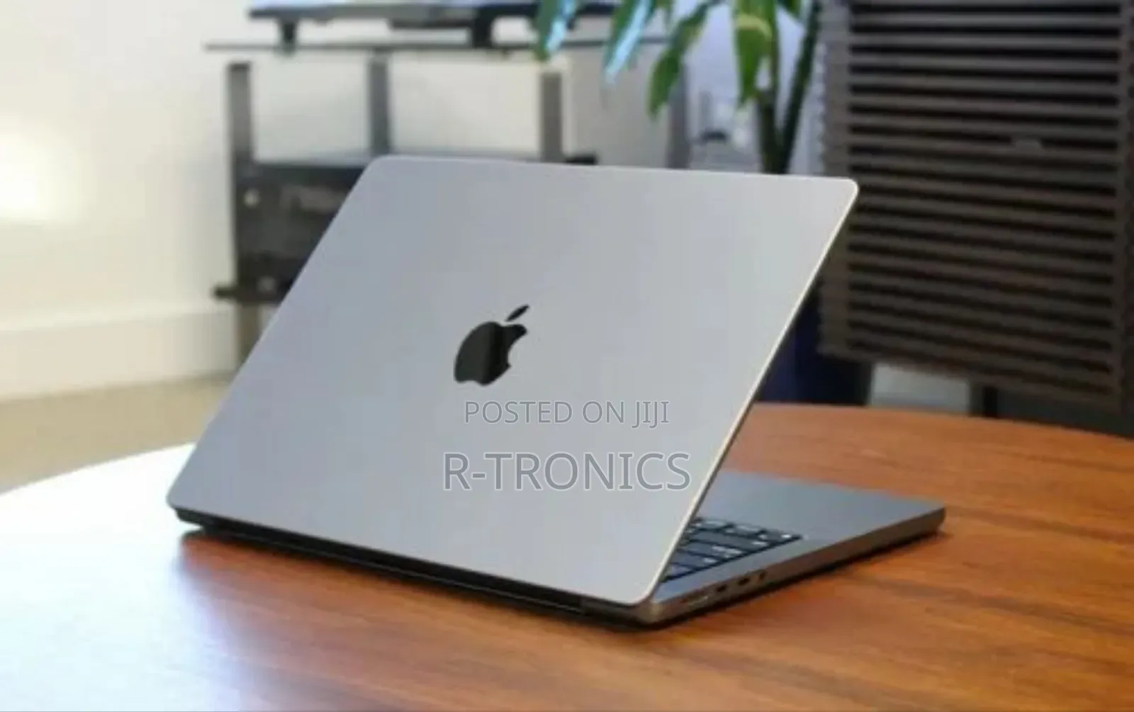 New Laptop Apple MacBook Air 2025 M4 15-Inch 16GB Apple M4 SSD 512GB