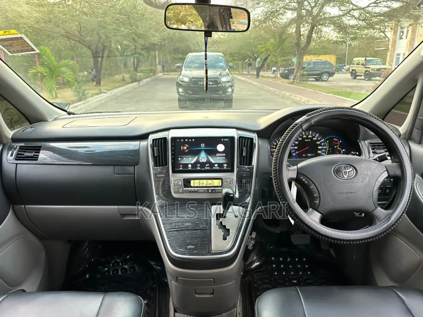Toyota Alphard 2006 White