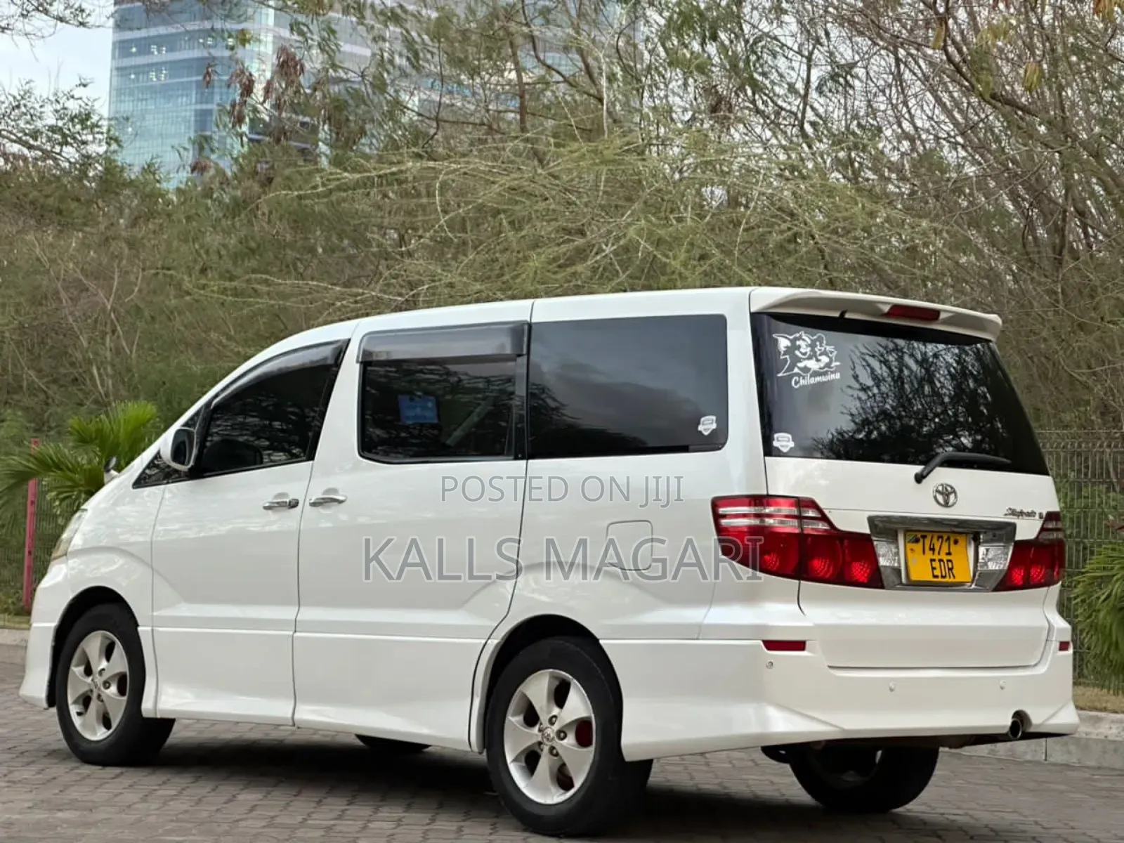 Toyota Alphard 2006 White