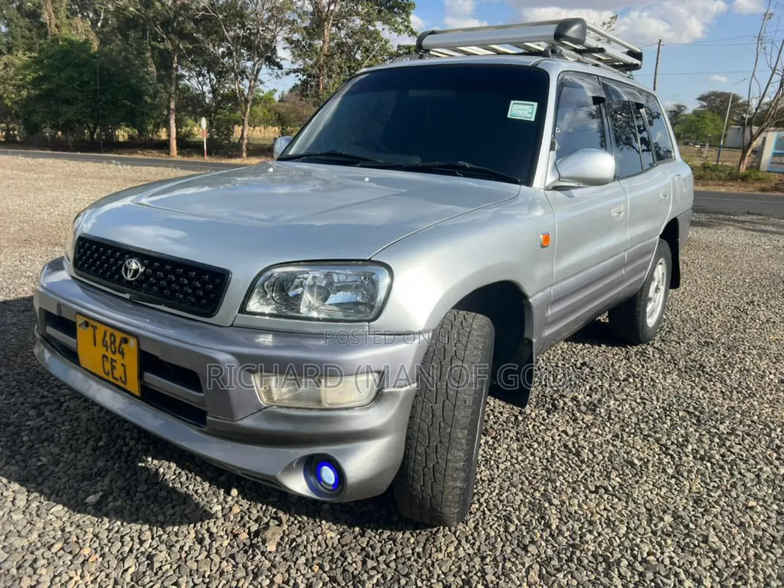 Toyota RAV4 1999 Silver