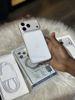 New Apple iPhone 17 Pro Max 256 GB Silver