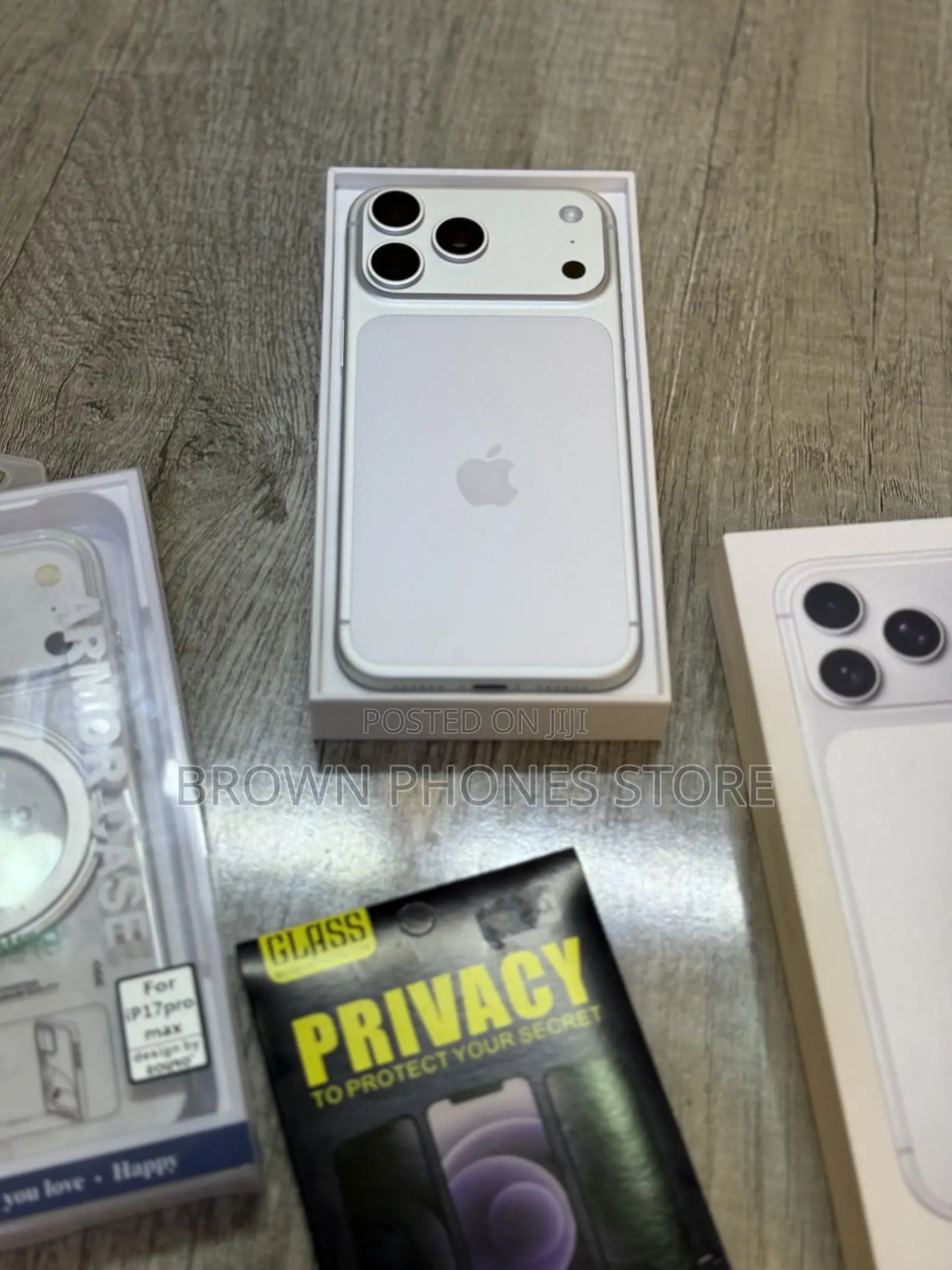 New Apple iPhone 17 Pro Max 256 GB Silver