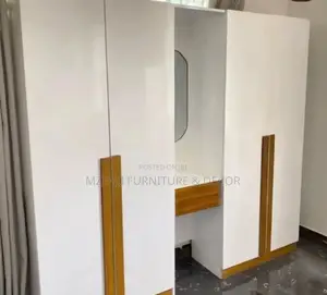 Kabati La Milango Minne Na Dressing