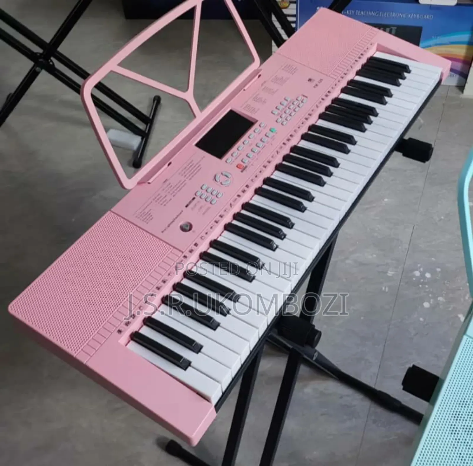 -326
Electric Piano 61 Keys Keyboard Ym-316