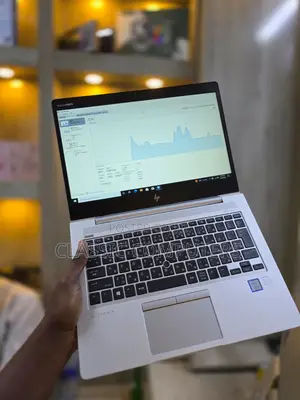 Laptop HP EliteBook 830 G5 8GB Intel Core I5 SSD 256GB