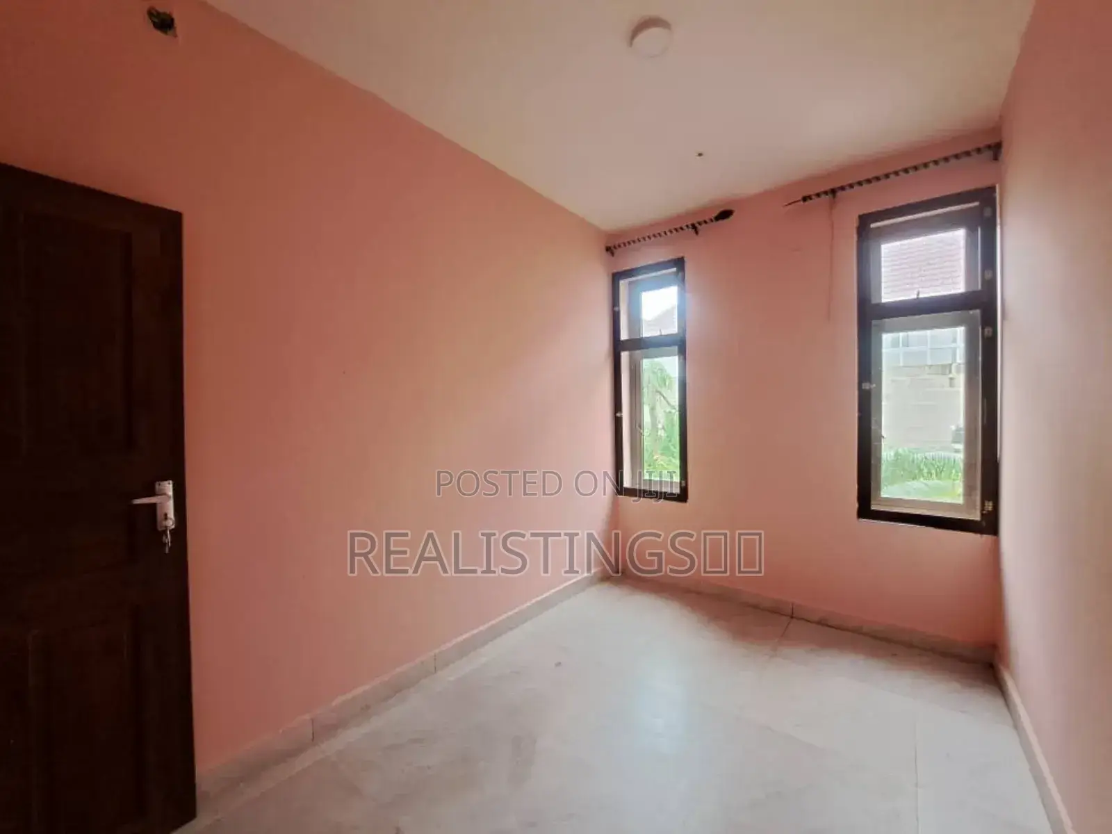 8bdrm House in Kasri Homes, Kigamboni for sale