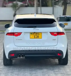 Jaguar F-Pace 2018 Off white