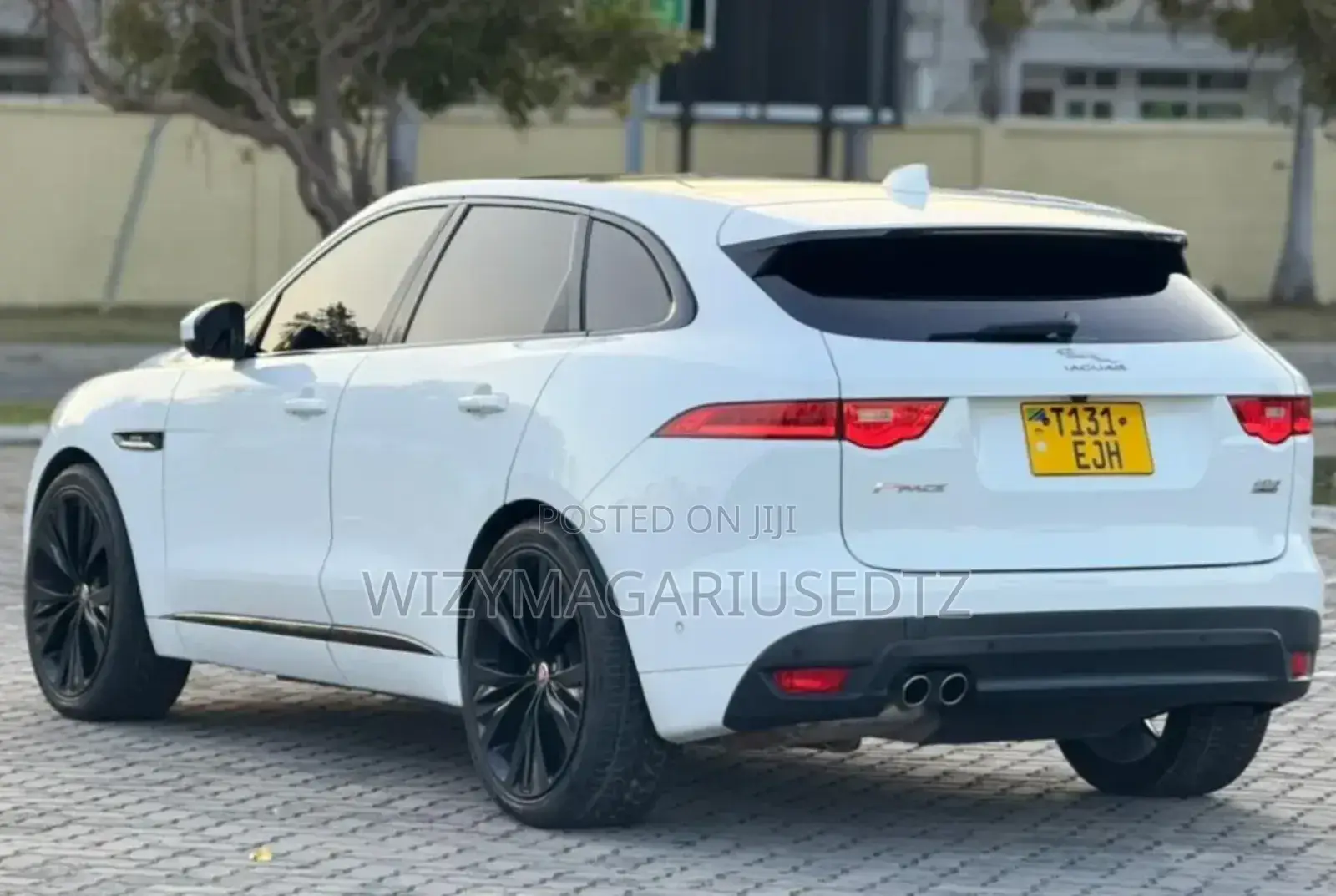 Jaguar F-Pace 2018 Off white