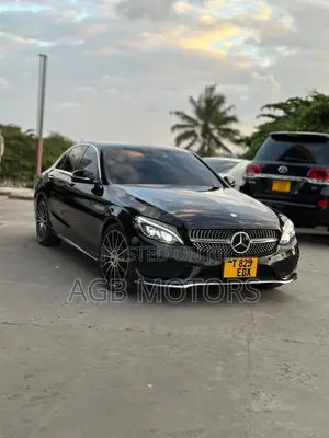 Mercedes-Benz C-Class 2015 Black