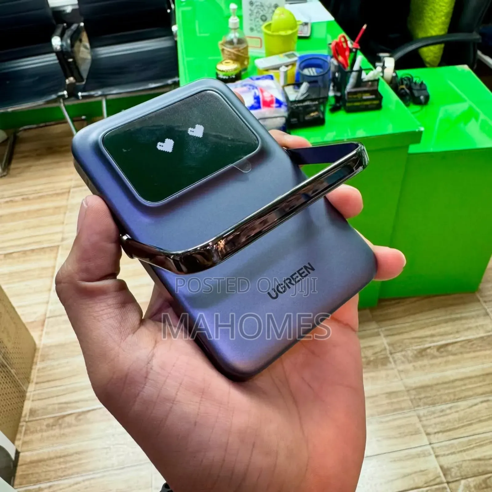 Wireless Megsafe Power Bank by Ugreen